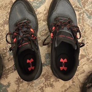 Under Armour Charged Bandit Men's Black and Red Trail Shoes